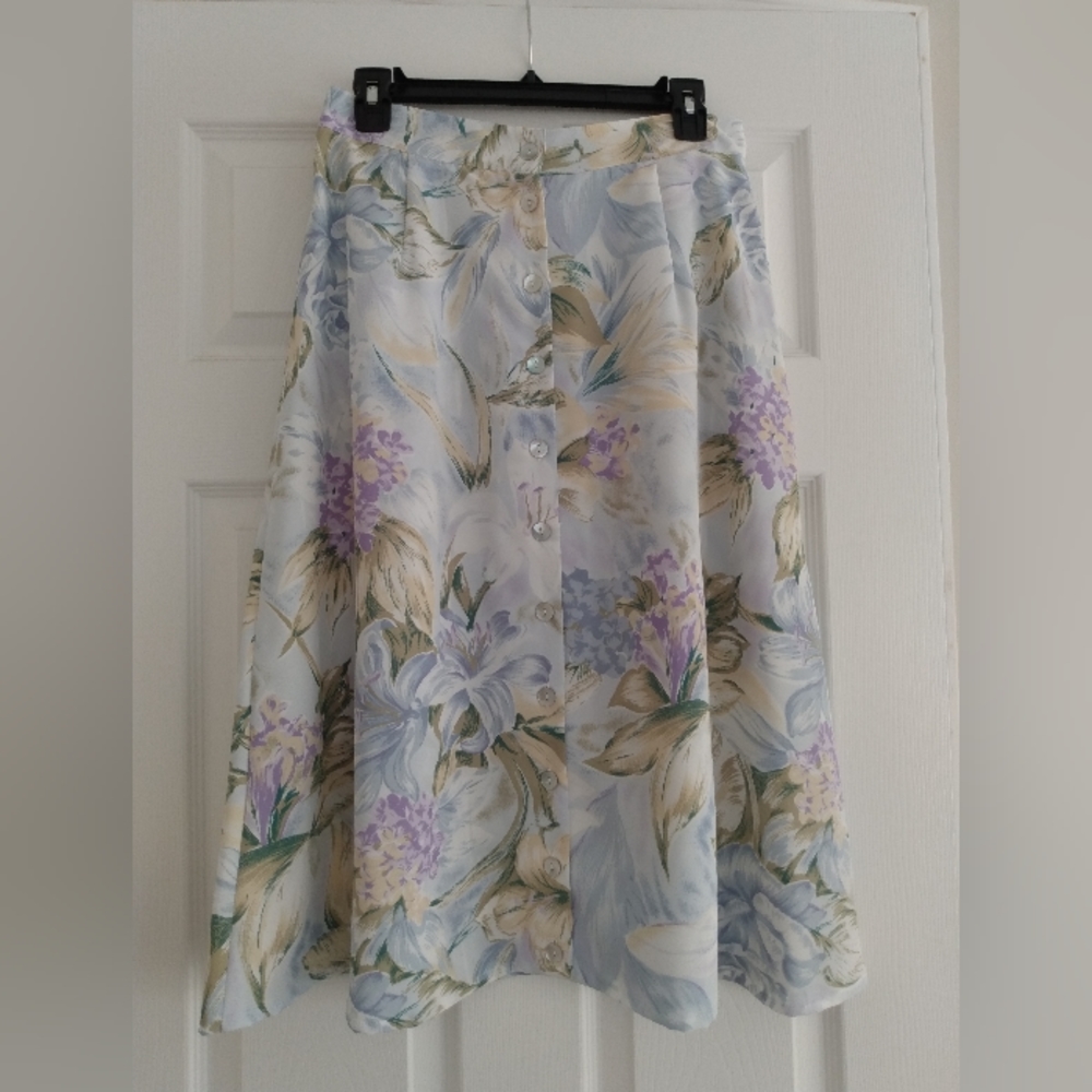 Vintage Notations Floral Print Skirt